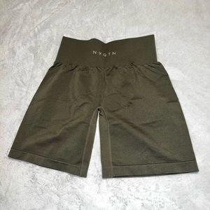 NVGTN Shorts - Olive